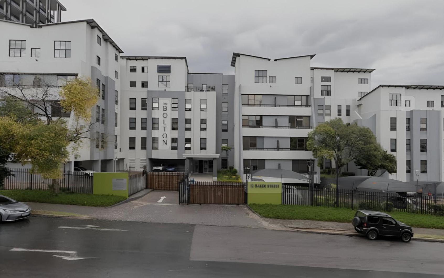 Lovely Rosebank 1-Bedroom Condo With Pool & Cinema Йоханесбург Екстериор снимка